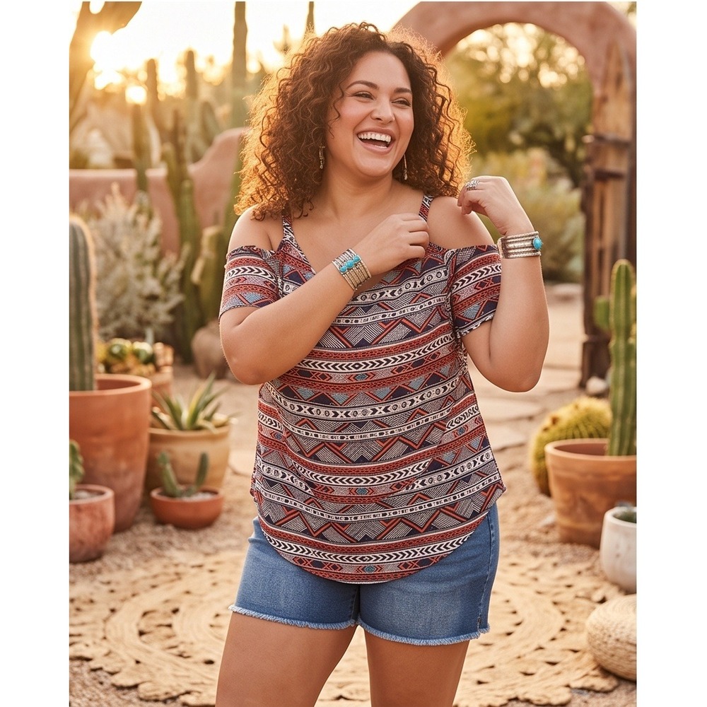 Torrid 4 Tribal Southwestern Cold Shoulder Cami Top 4X Tribal Aztec Print 4X